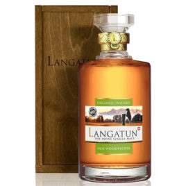 Langatun_Old_Woodpecker_Whisky_500ml_Flasche_Schweiz